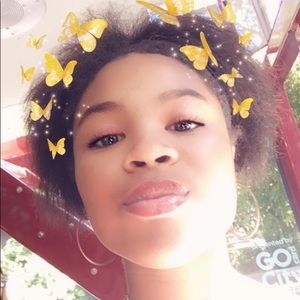 Meet your Posher, Skyy